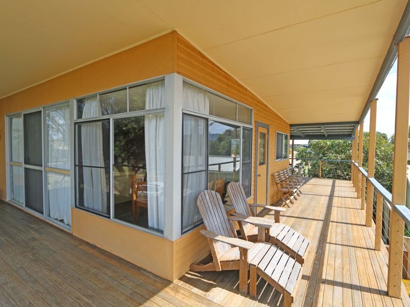 2 Heath Street, Brooms Head NSW 2463