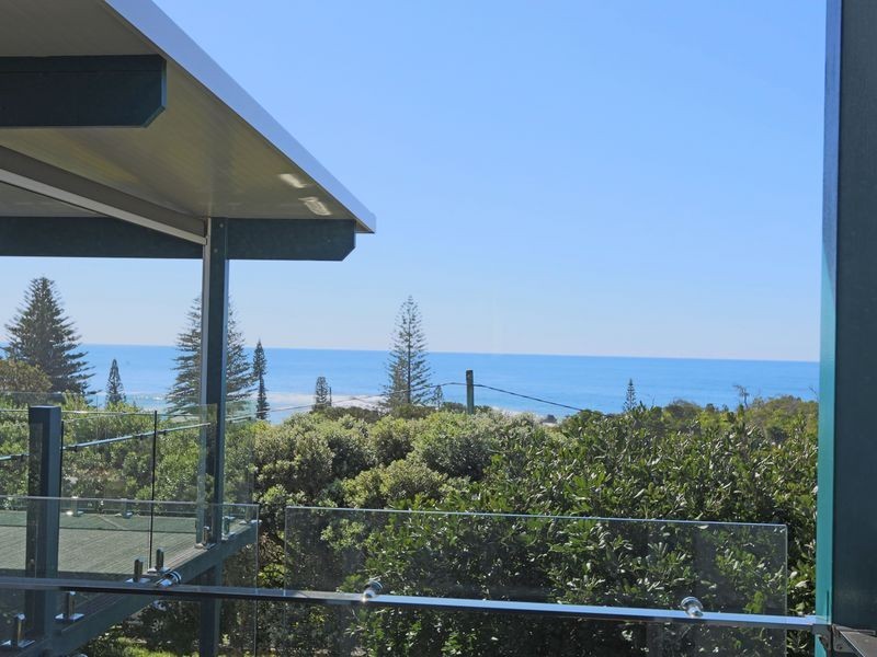 142 Ocean Road, Brooms Head NSW 2463