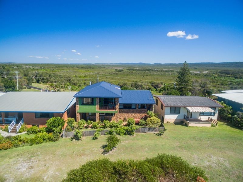 43 Ocean Road, Brooms Head NSW 2463