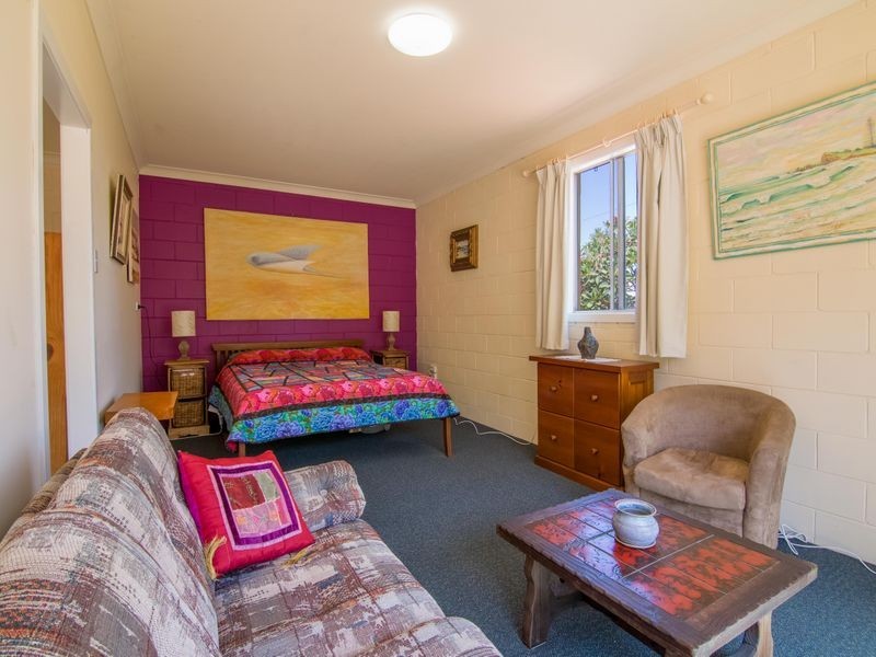 43 Ocean Road, Brooms Head NSW 2463