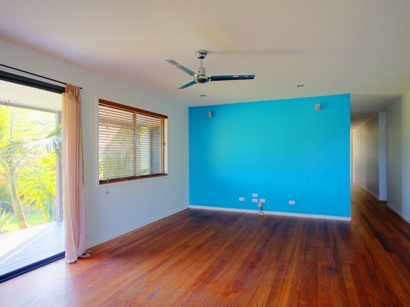112 Emu Drive, Woombah NSW 2469