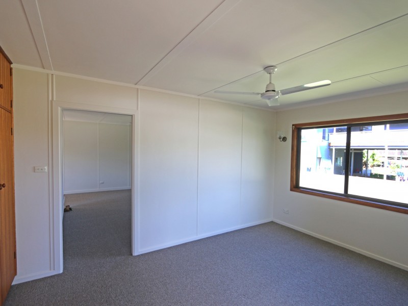 3-5 Dalley Street, Palmers Island NSW 2463