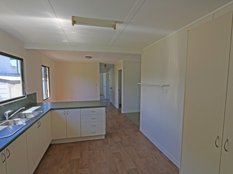 3-5 Dalley Street, Palmers Island NSW 2463