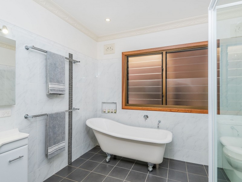 303 Brooms Head Road, Gulmarrad NSW 2463