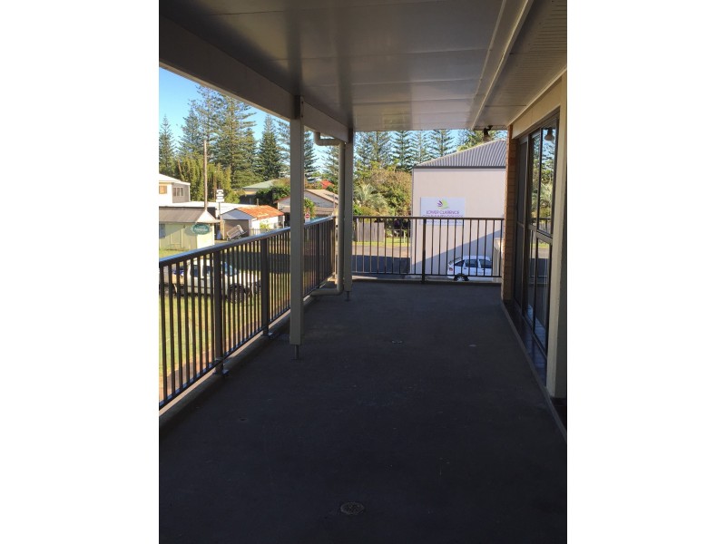 Unit 2/23 Coldstream Street, Yamba NSW 2464