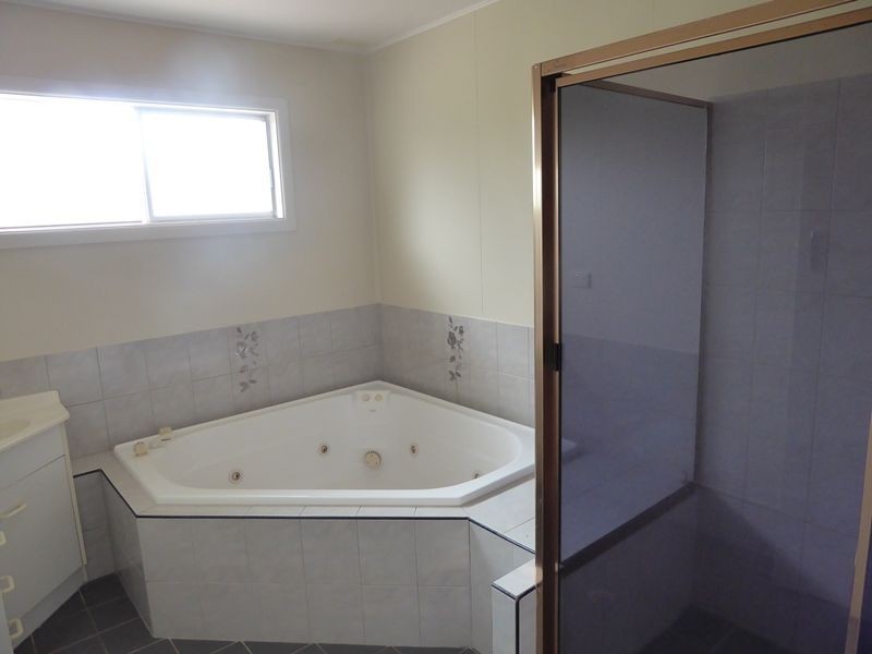 8 Bent Street, Maclean NSW 2463