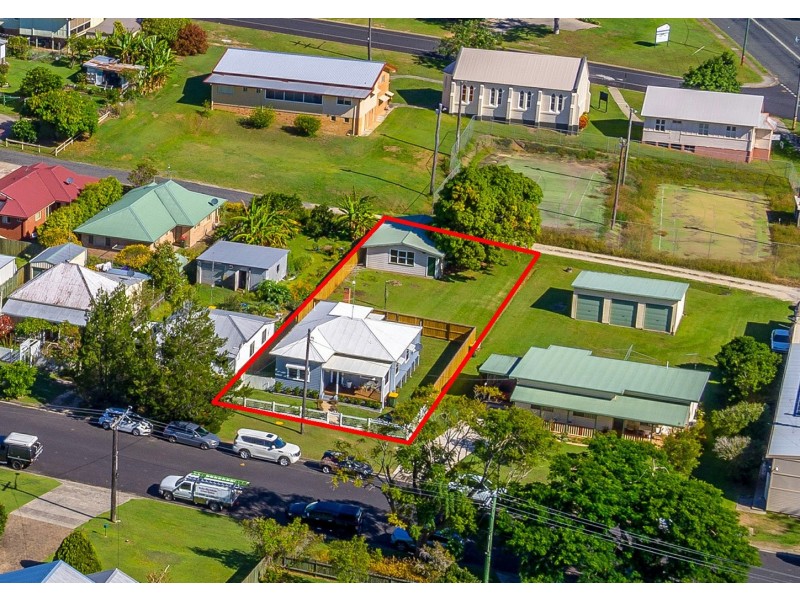 10 Taloumbi Street, Maclean NSW 2463