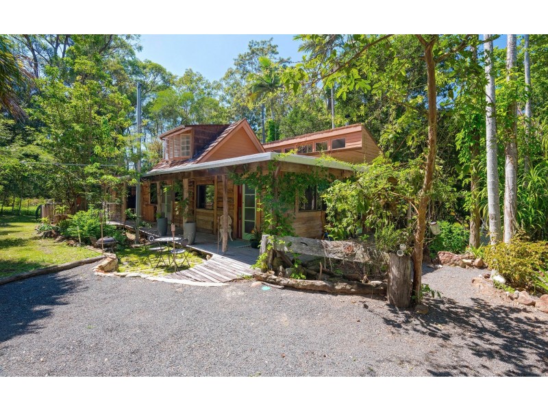 13 Pottery Lane, Woombah NSW 2469