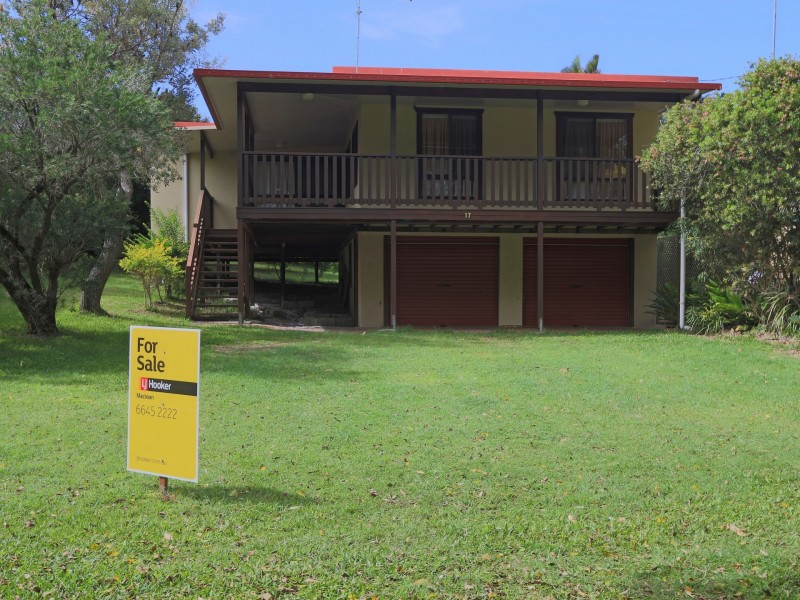 17 Hibiscus Avenue, Brooms Head NSW 2463
