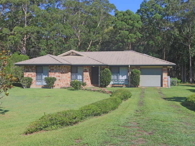 77 Emu Drive, Woombah NSW 2469