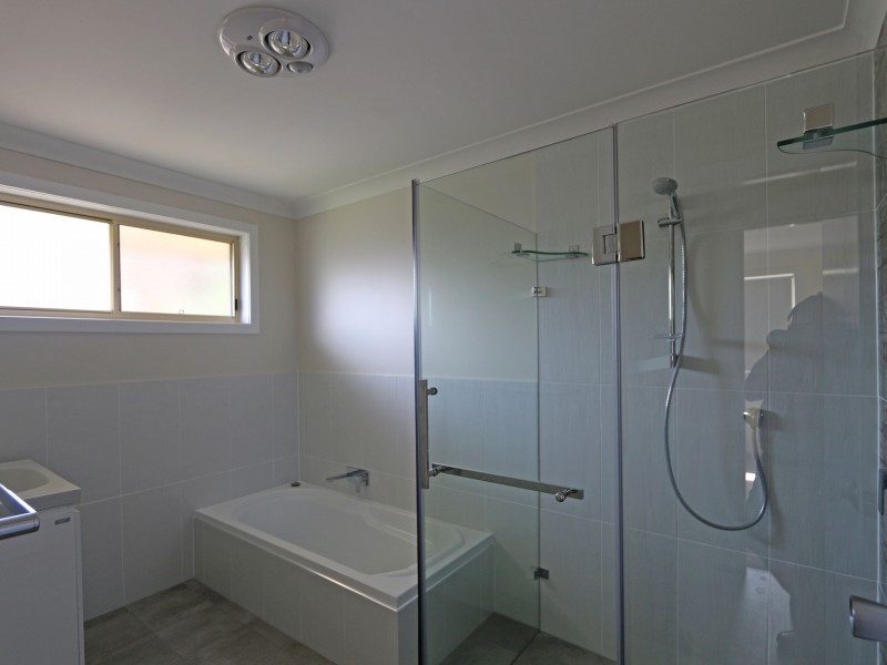 2/13 Rannoch Avenue, Maclean NSW 2463