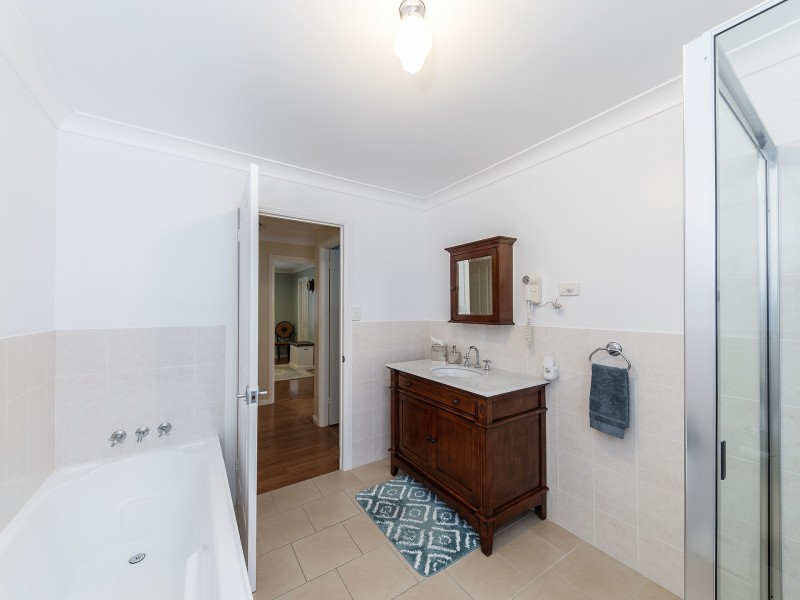 6 Highland Ridge, Maclean NSW 2463