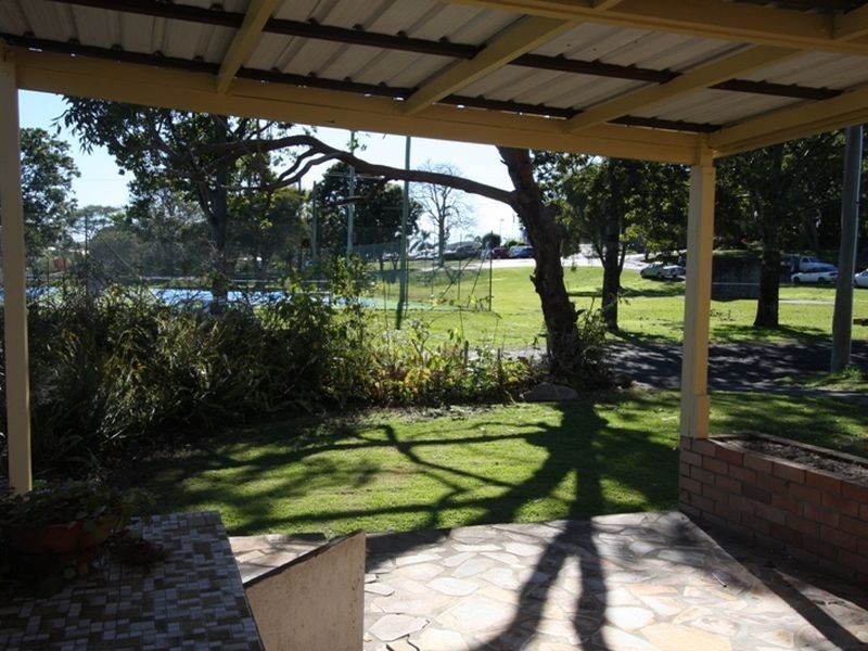 8 John Street, Maclean NSW 2463