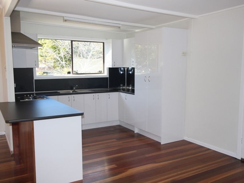 8 John Street, Maclean NSW 2463