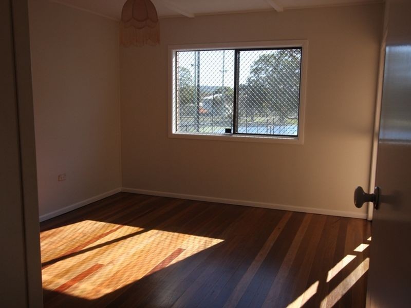 8 John Street, Maclean NSW 2463