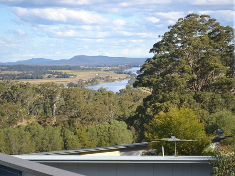 10a The Glen, Maclean NSW 2463