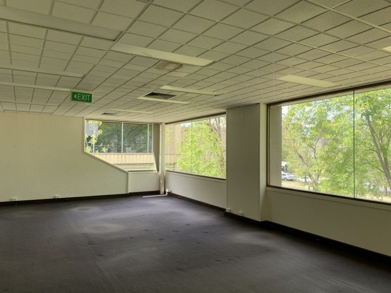 Suite 5 Level 1/10 Thesiger Court, Deakin ACT 2600