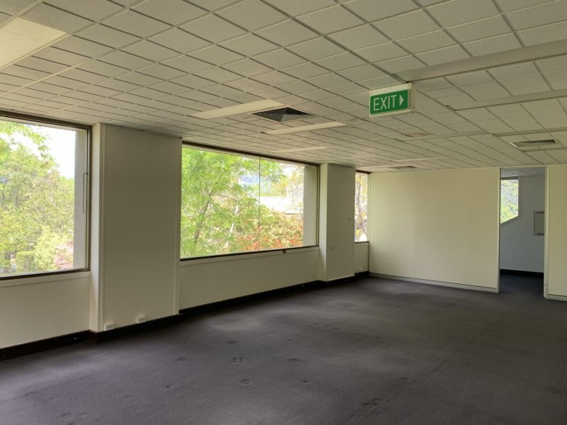 Suite 5 Level 1/10 Thesiger Court, Deakin ACT 2600