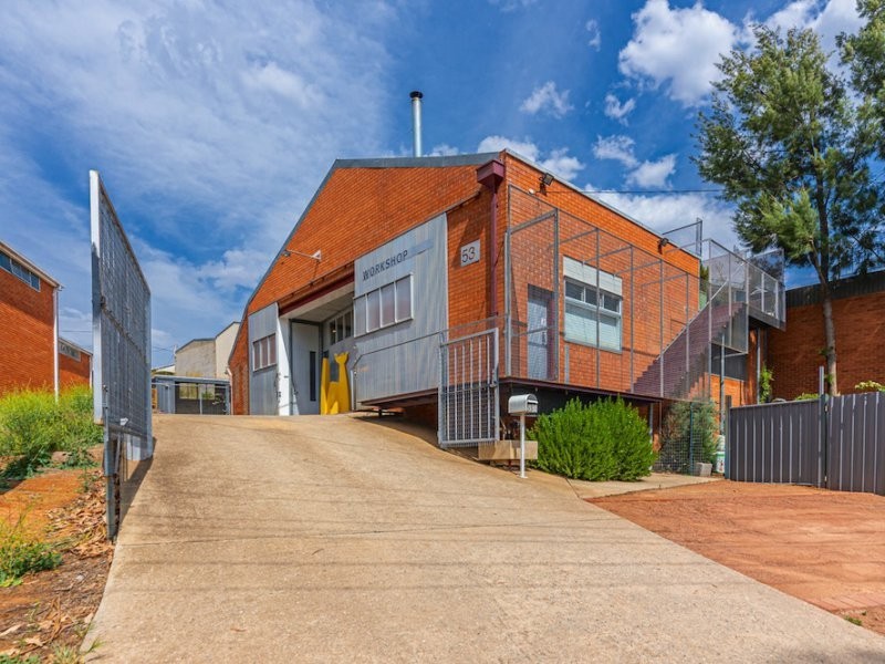 53 Kendall Avenue, Queanbeyan NSW 2620