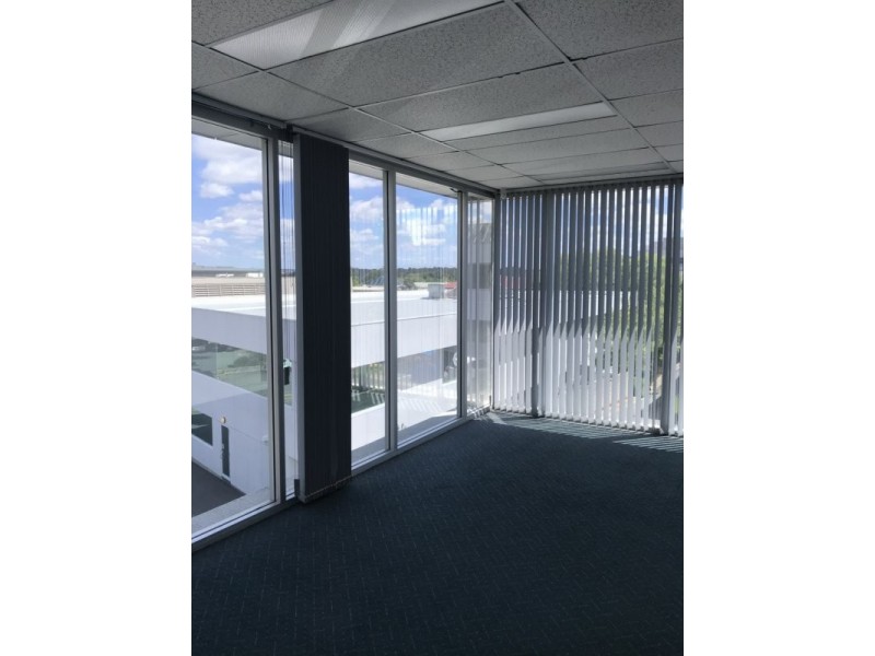 Suite 3 First Floor/22 Napier Close, Deakin ACT 2600