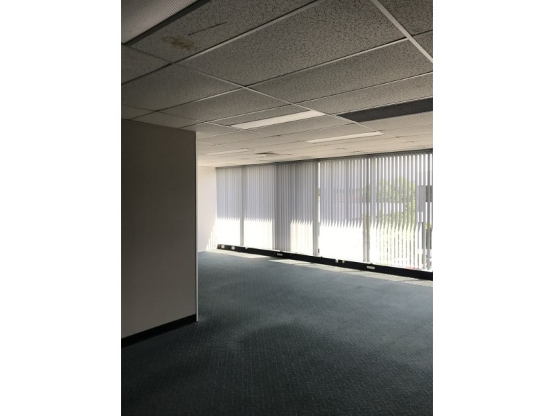 Suite 3 First Floor/22 Napier Close, Deakin ACT 2600