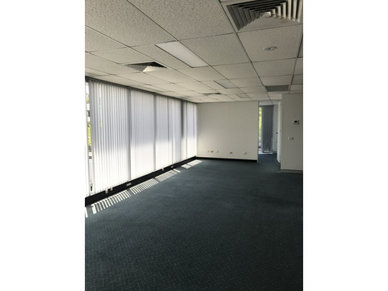 Suite 3 First Floor/22 Napier Close, Deakin ACT 2600