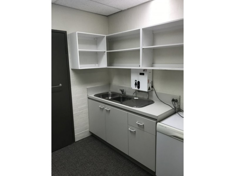 Suite 1/25 Geils Court, Deakin ACT 2600
