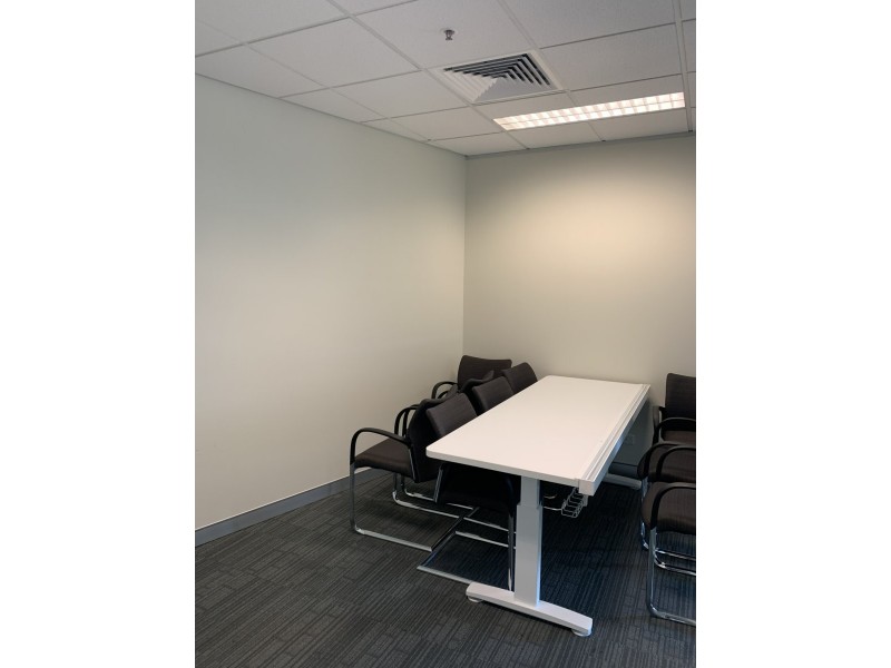 Suite 17/11 National Circuit, Barton ACT 2600