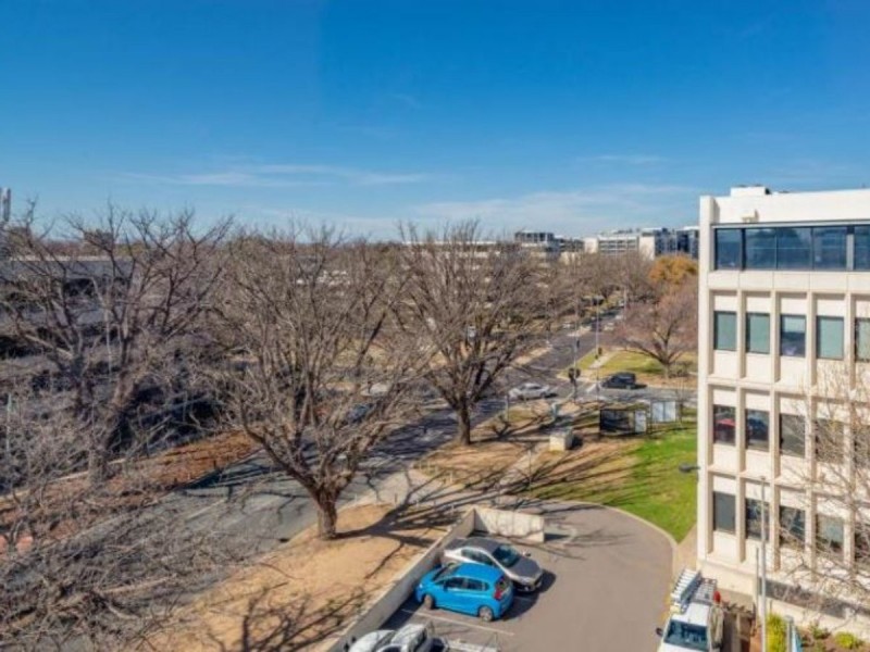 Suite 17/11 National Circuit, Barton ACT 2600