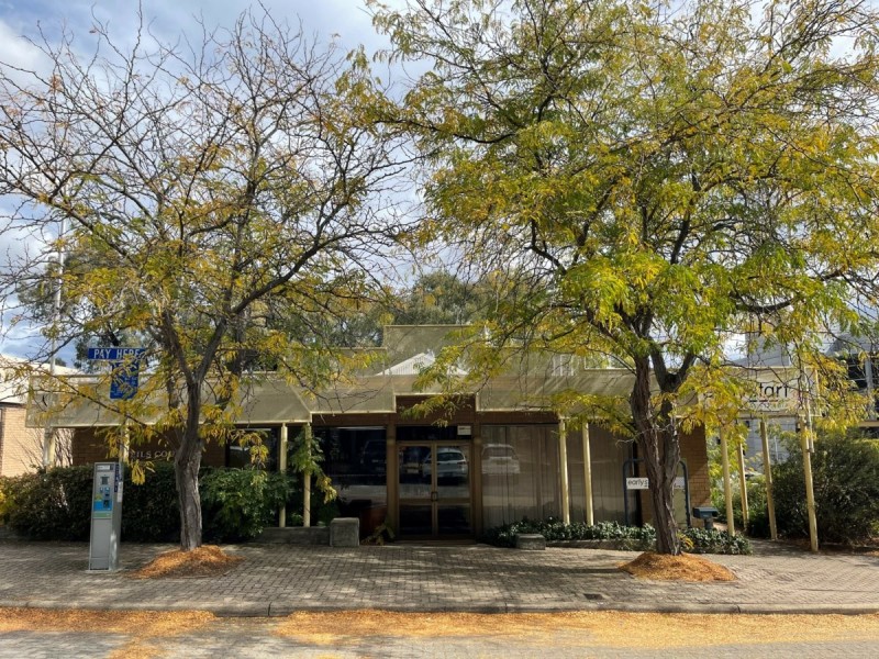 35 Geils Court, Deakin ACT 2600