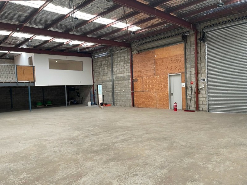 24 Ogilvie Cres, Queanbeyan NSW 2620