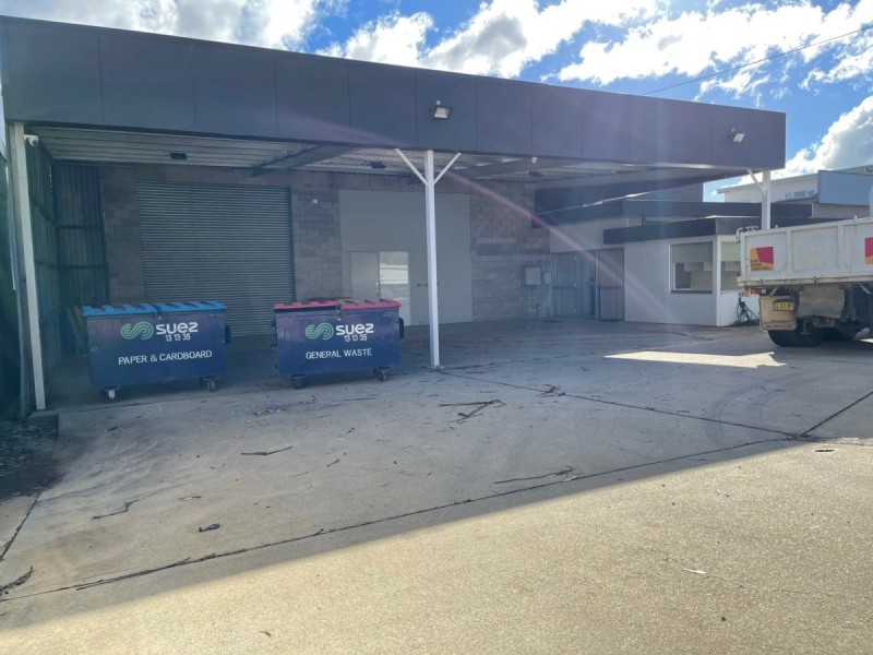 24 Ogilvie Cres, Queanbeyan NSW 2620