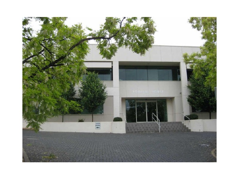 Ground 4/3-5 Phipps PL, Deakin ACT 2600