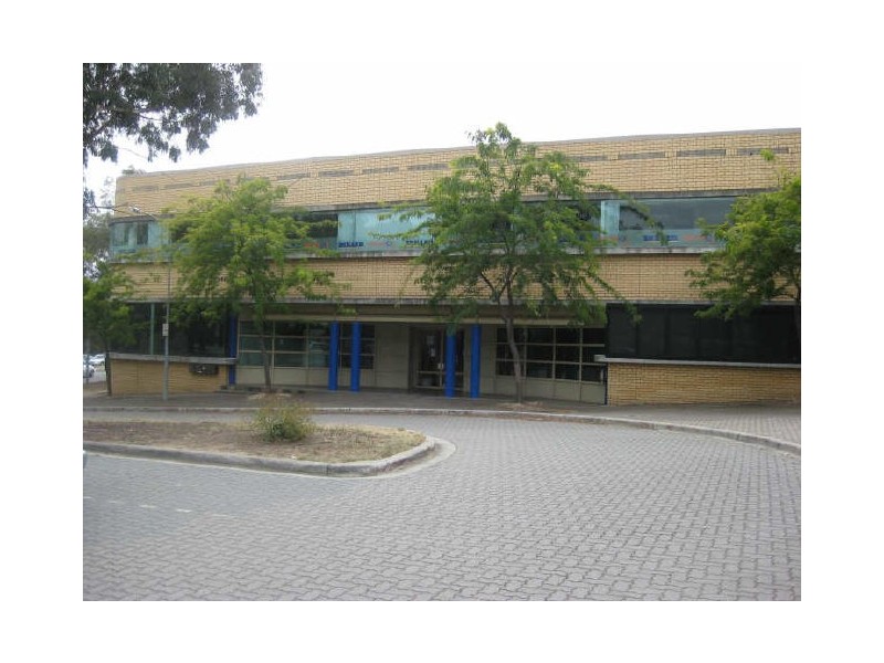Unit 4, Level 1/50 Geils Court, Deakin ACT 2600