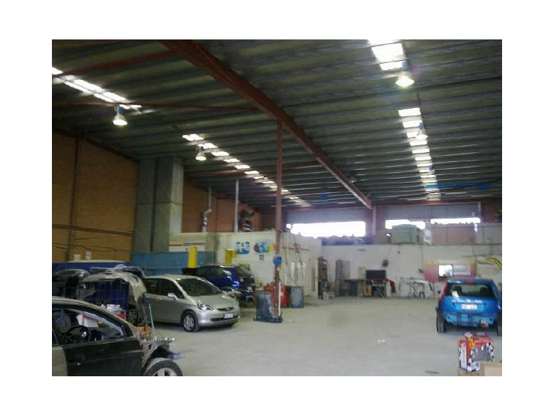 Units 1 & 2/76 Hoskins Street, Mitchell ACT 2911