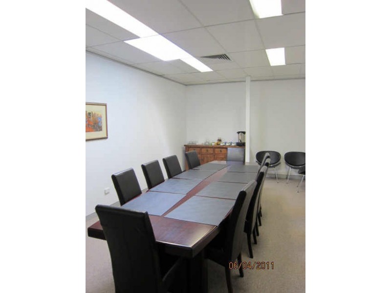 Level 1/125 Gladstone Street, Fyshwick ACT 2609