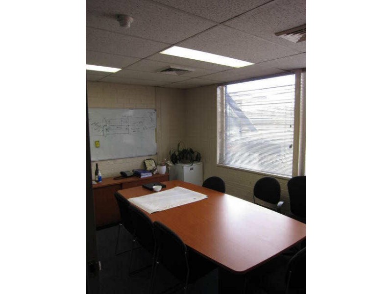 Units 16 & 17/14-16 Brierly Street, Weston ACT 2611