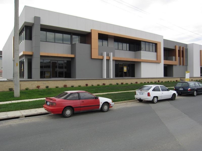 Unit 2/81 Hoskins Street, Mitchell ACT 2911