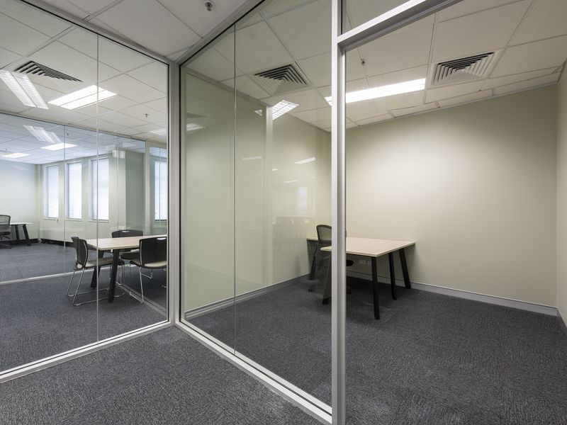 Unit 8 Level 2/11 National Circuit, Barton ACT 2600