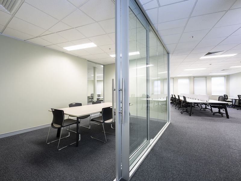 Unit 8 Level 2/11 National Circuit, Barton ACT 2600