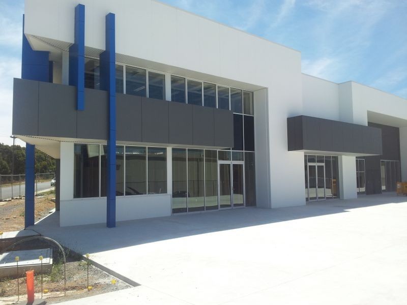 1/4 Dacre Street, Mitchell ACT 2911