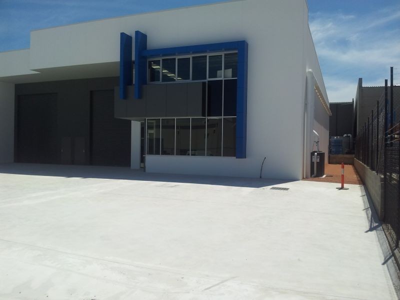 4/4 Dacre Street, Mitchell ACT 2911