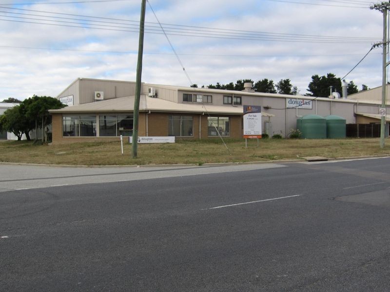 2 Sleigh Place, Hume ACT 2620