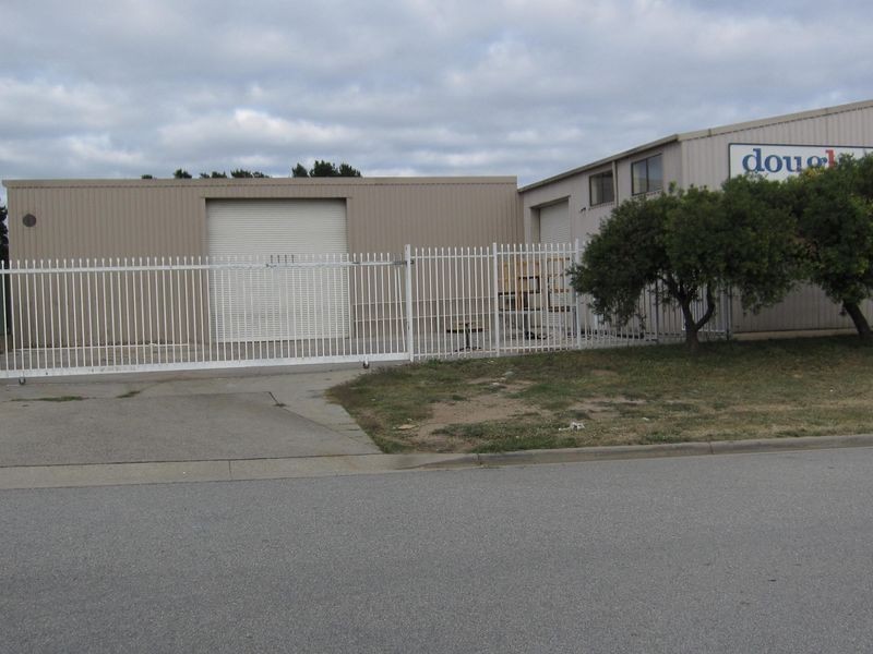 2 Sleigh Place, Hume ACT 2620