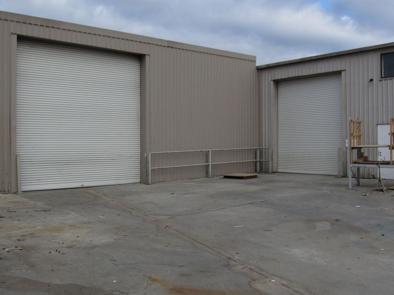 2 Sleigh Place, Hume ACT 2620