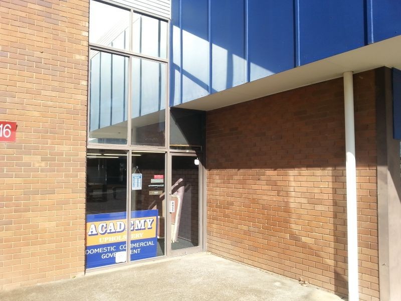 16/8 Gladstone Street, Fyshwick ACT 2609