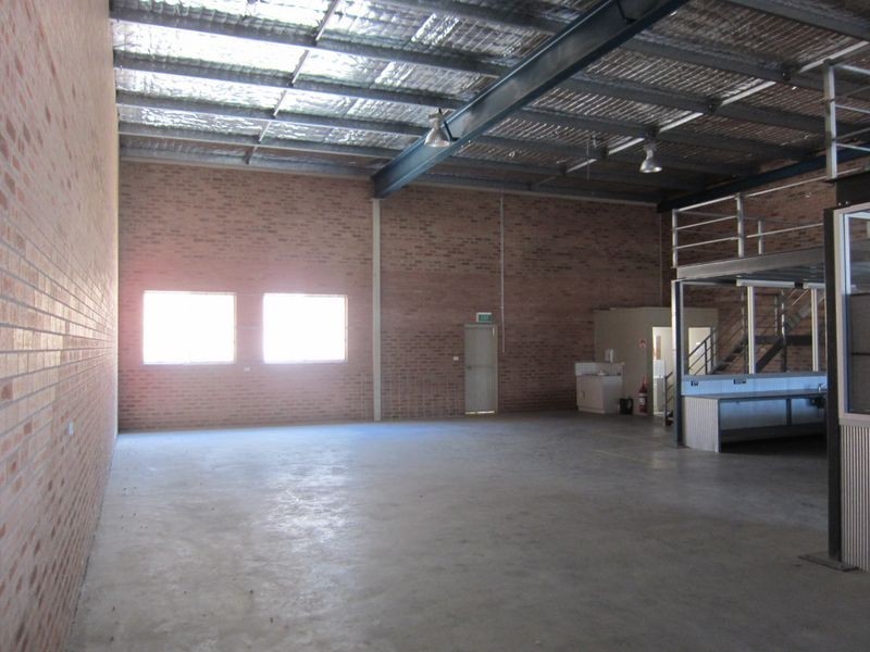 Unit 2/57 Tennant Street, Fyshwick ACT 2609