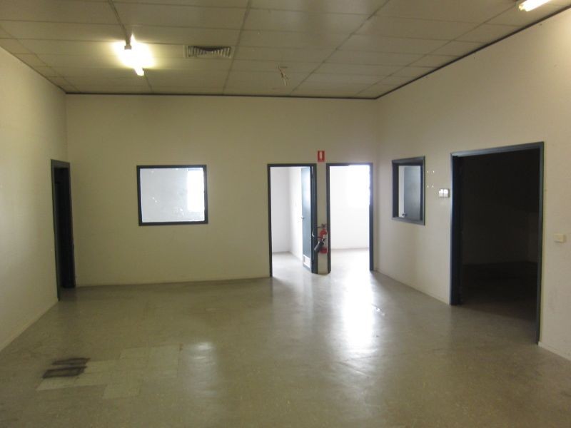 11 Whyalla Street, Fyshwick ACT 2609