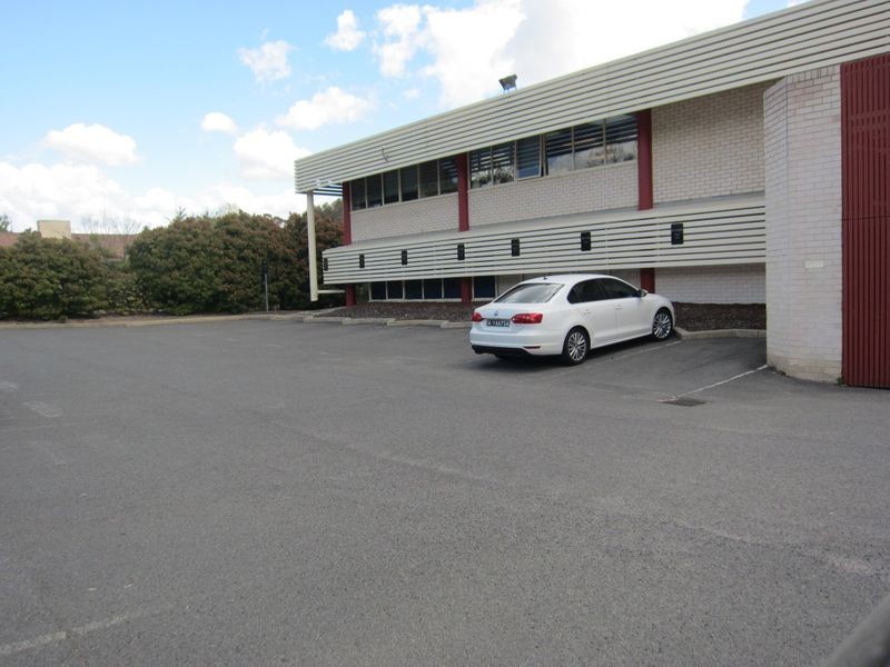 77 Denison Street, Deakin ACT 2600