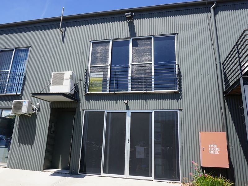 6/285 Canberra Avenue, Fyshwick ACT 2609